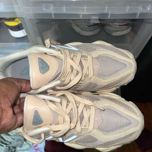New Balance 9060 Ivory Cream Pink Sand